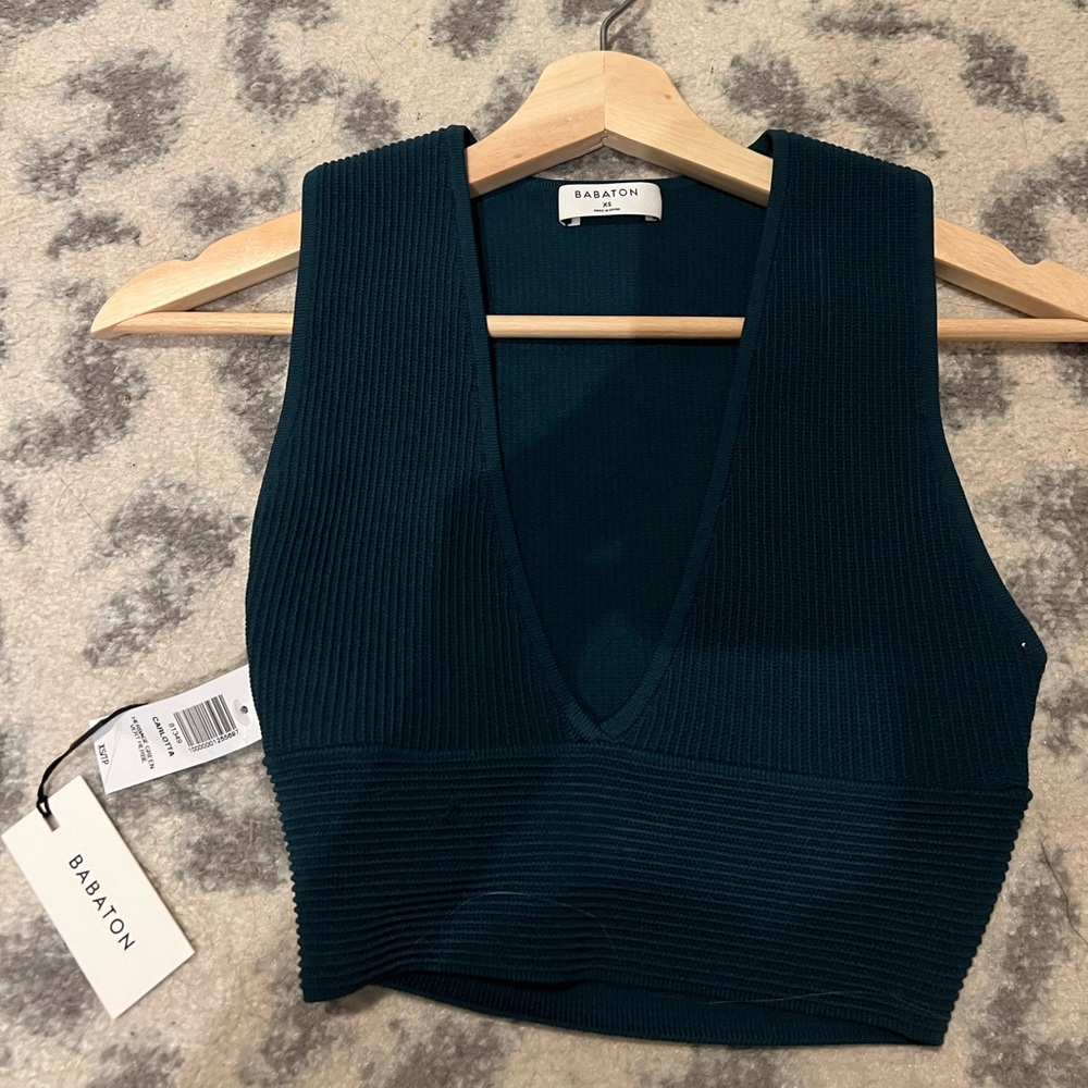 Aritzia Babaton Sculpt Knit Carlotta Crop Top XS